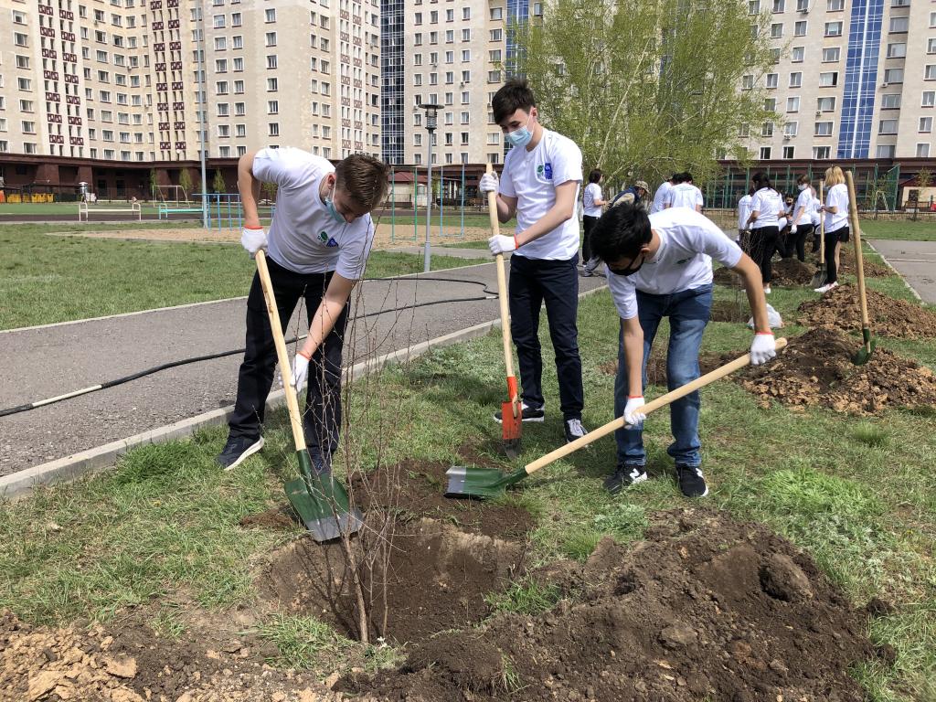 АЛЛЕЯ 30-ЛЕТИЯ НЕЗАВИСИМОСТИ